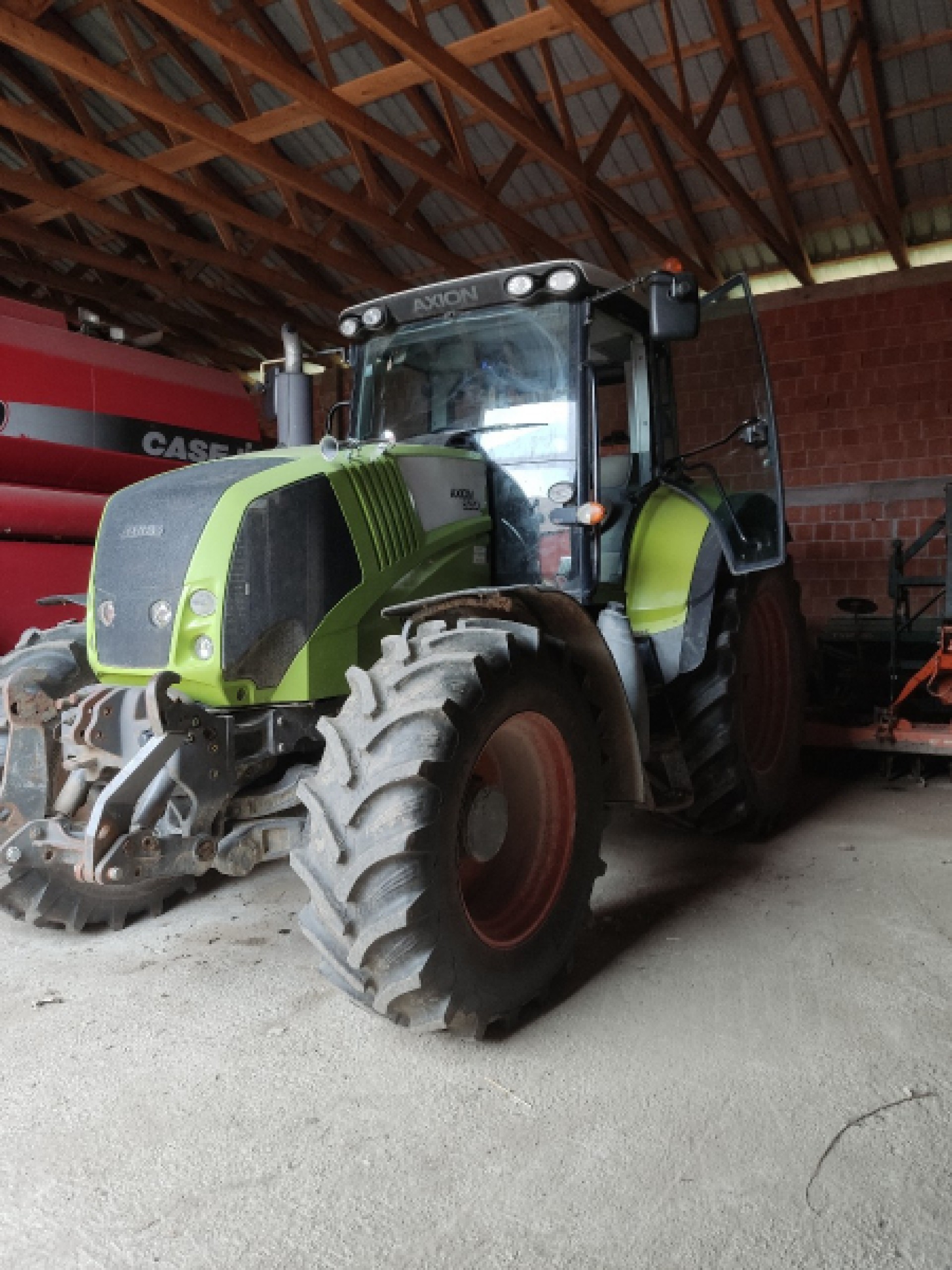 Traktor claas axion 820 cebis