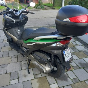 KAWASAKI J 300