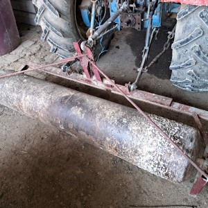 Valjak za traktor