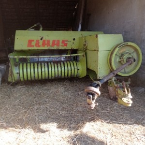 Prodajem balirku claas markant 50