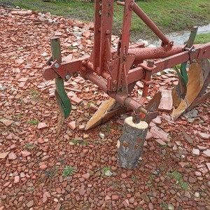 Plug dvobrazni IMT 14 coli