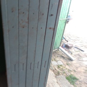 Prodajem metalni ormar