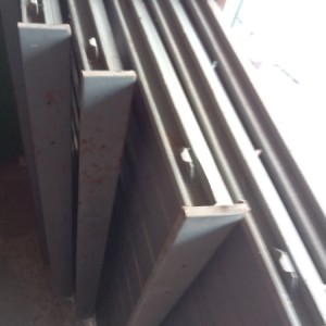 Prodajem metalni ormar