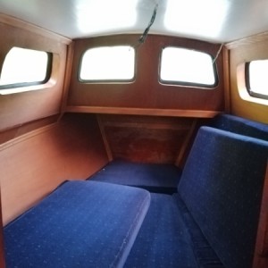 Aluminijski riječni čamac s kabinom