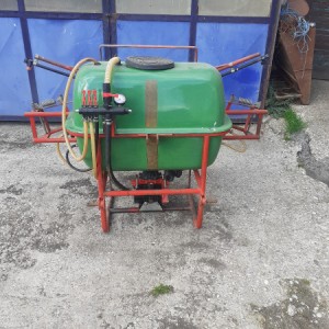 Prskalica 220 litara kao nova