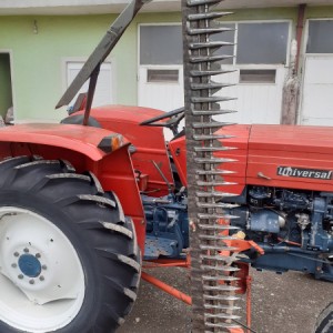 Bočna kosa za traktor Univerzal 445 kao nova