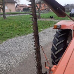 Bočna kosa za traktor Univerzal 445 kao nova
