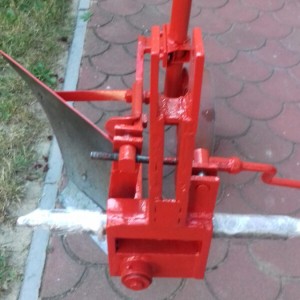 Jednobrazdni plug