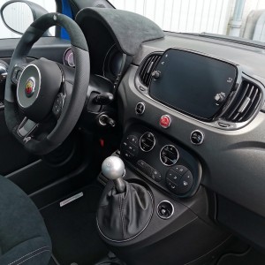 Abarth 695 1,4 16V Turbo (180 Ks) Kit Competizione