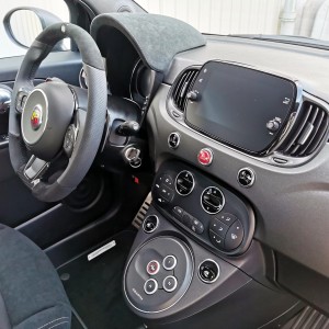 Abarth 695 1,4 16V Turbo (180 Ks) Kit Competizione MTA