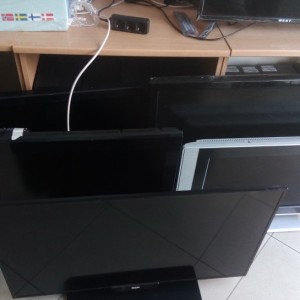 Razni televizori i monitori po 15€