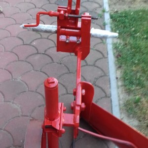 Jednobrazdni plug