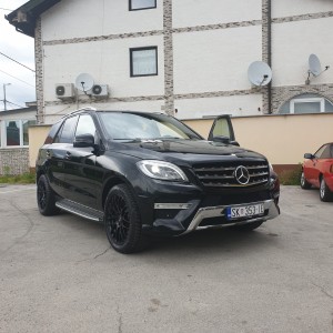 Mercedes ML350, 2013god