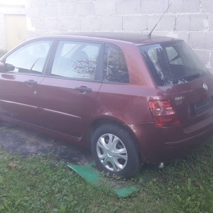 Prodajem 14-stilo 1.4 16 v active 2004 g U DJELOVIMA