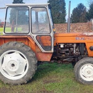 Traktor Štore 402