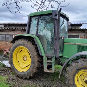 John deere 6200