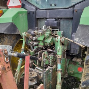 John deere 6200
