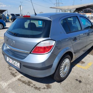 Opel Astra f 1.6 i registrirana godinu dana