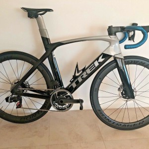 2020 Trek Madone SLR7 Size 56 Sram Red AXS 12 speed power meter Kogel