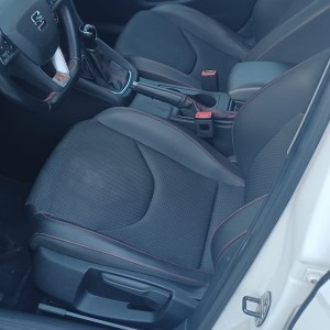 Prodajem Seat Leon 2.0 TDI FR CIJENA 10000€
