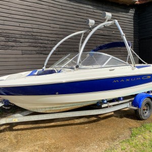 Maxum 1800 SR3