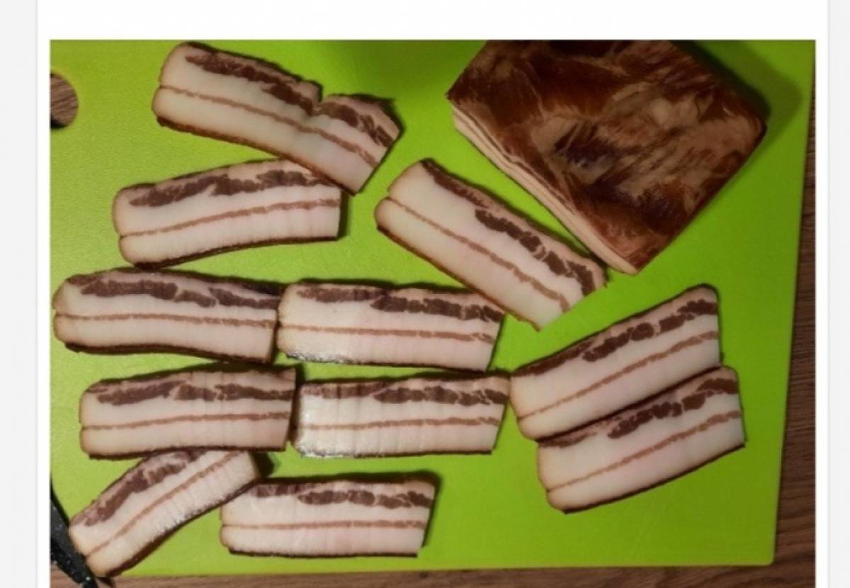 Domaca kobasica i slanina