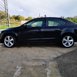 ŠKODA OCTAVIA TDI DSG AUTOMATIC MODEL 2016~KOŽA-NAVI-SENZORI-FELGE 18"