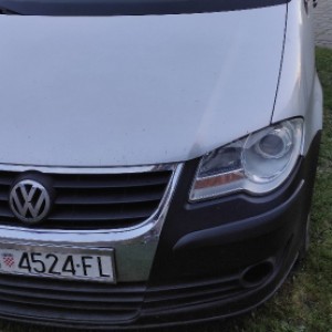 Prodajem VW Touran 1.9 tdi