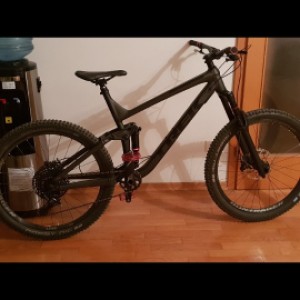 MTB BICIKL TREK REMEDY FULL SUSPENSION JAKO MALO VOZEN. ODLICNO STANJE