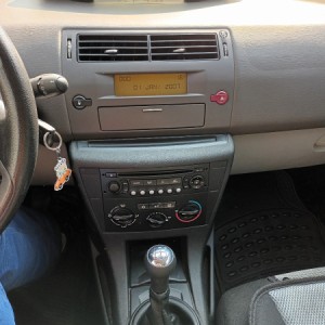 Citroen c4 1.4 16 V, 172000 km, klima, servisiran, nove gume, odličan