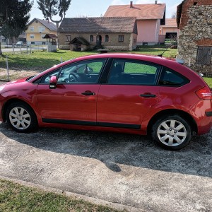 Citroen c4 1.4 16 V, 172000 km, klima, servisiran, nove gume, odličan