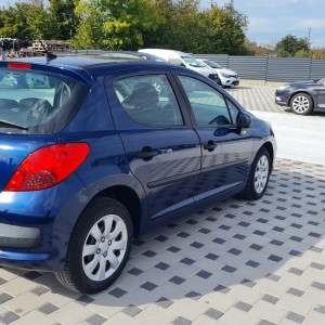 PEUGEOT 207  1.4  2008 GOD.