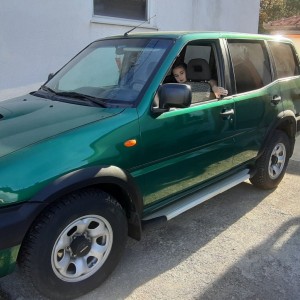 NISSAN TERRANO 2 - 2,7