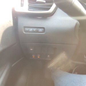 NISSAN QASHQAI 2015