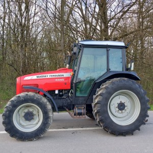 Traktor Massey Ferguson 4455