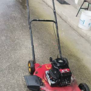 Kosilica za travu samo 30 €