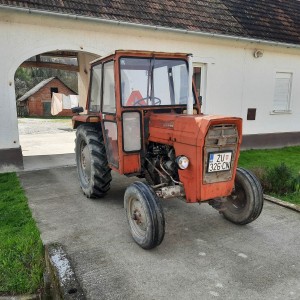 prodajem imt 540