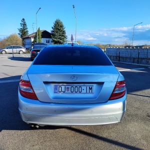 Mercedes C200