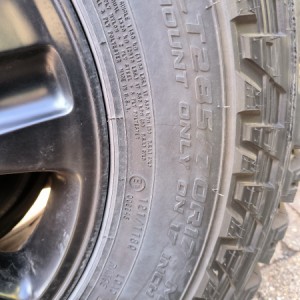 TOYOTA LAND CRUISER 100