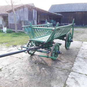 Zaprežna starinska kola