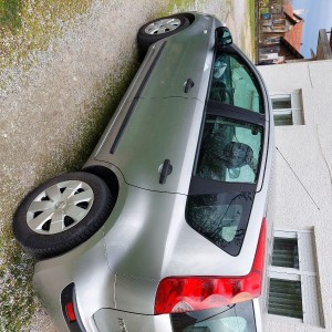 Nissan  Note