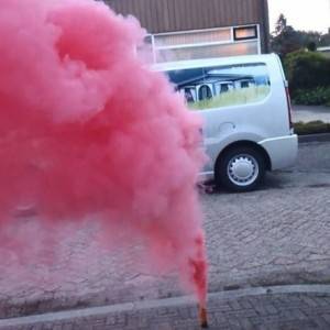 AKCIJA - BENGALKE / SIGNALNE BAKLJE / DIMNE BOMBE / STROBOVI