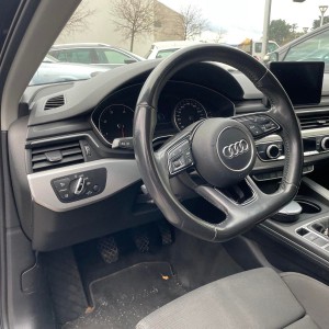 AUDI A4 S-LINE 2.0 TDI •MATRIX• 2017.GOD