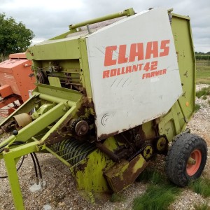 Rolo balirka Claas Rollant 42 Farmer