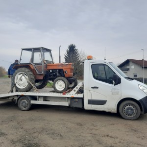 Traktor Štore 402