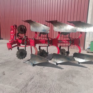 Prodajem plug Vogel Noot MS 950 Vario od 12-22"(30-55cm).