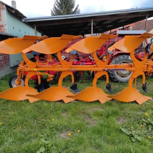 Plug Moro Aratri Vario 25-65cm 2021 godina nov nekorišten