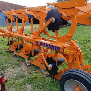 Plug Moro Aratri Vario 25-65cm 2021 godina nov nekorišten