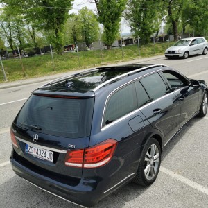 Mercedes E 220