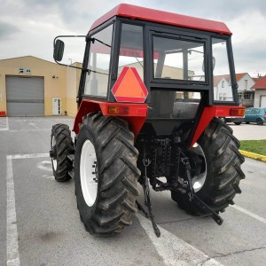 Traktor Zetor 6045